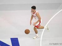 包含里程碑夜！迈阿密热火外线爆发，NBA季后赛加时末段刷纪录，压力陡增，身体对抗强度拉满的词条