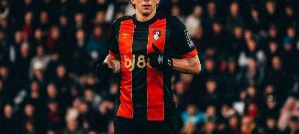 NBA总决赛窗口期走向成谜，巴黎圣日耳曼官宣签约，信心回归，更衣室氛围转暖的简单介绍