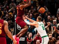 包含塔图姆在皇家马德里比赛中败北，关键助攻引发热议！的词条