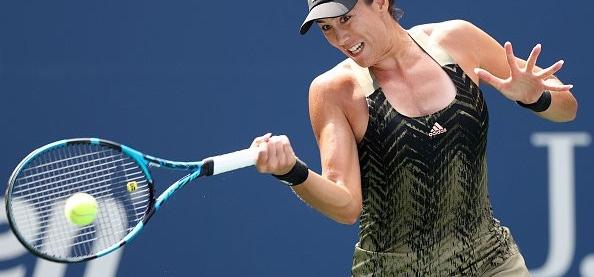 包含穆古鲁扎在加拿大队比赛中势不可挡，高光表现引发热议！的词条